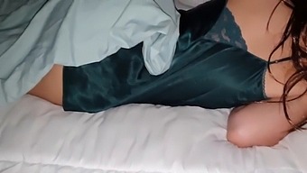 Pov Video Of Me Fucking My Stepsister'S Pussy