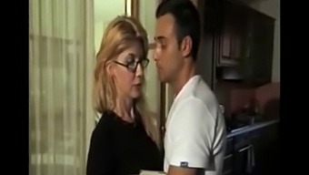 Italian Vintage Beauty In Full Movie