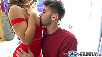 Stepson Finds Solace With His Stepmom'S Big Ass - Richelle Ryan