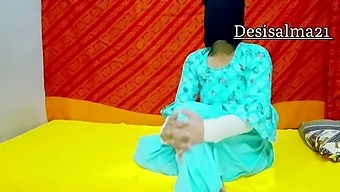 Indická Muslimská Přítelkyně Je V Prdeli Na Eid: Desi Manželka Sdílí A Vyměňuje Si Manželku