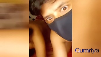 Očarljivo Bangladeško Dekle In Njen Ljubimec Se Ukvarjata Z Intimnimi Dejanji