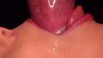 Teen'S Close-Up Blowjob Leads To Condom Break And Cum In Mouth